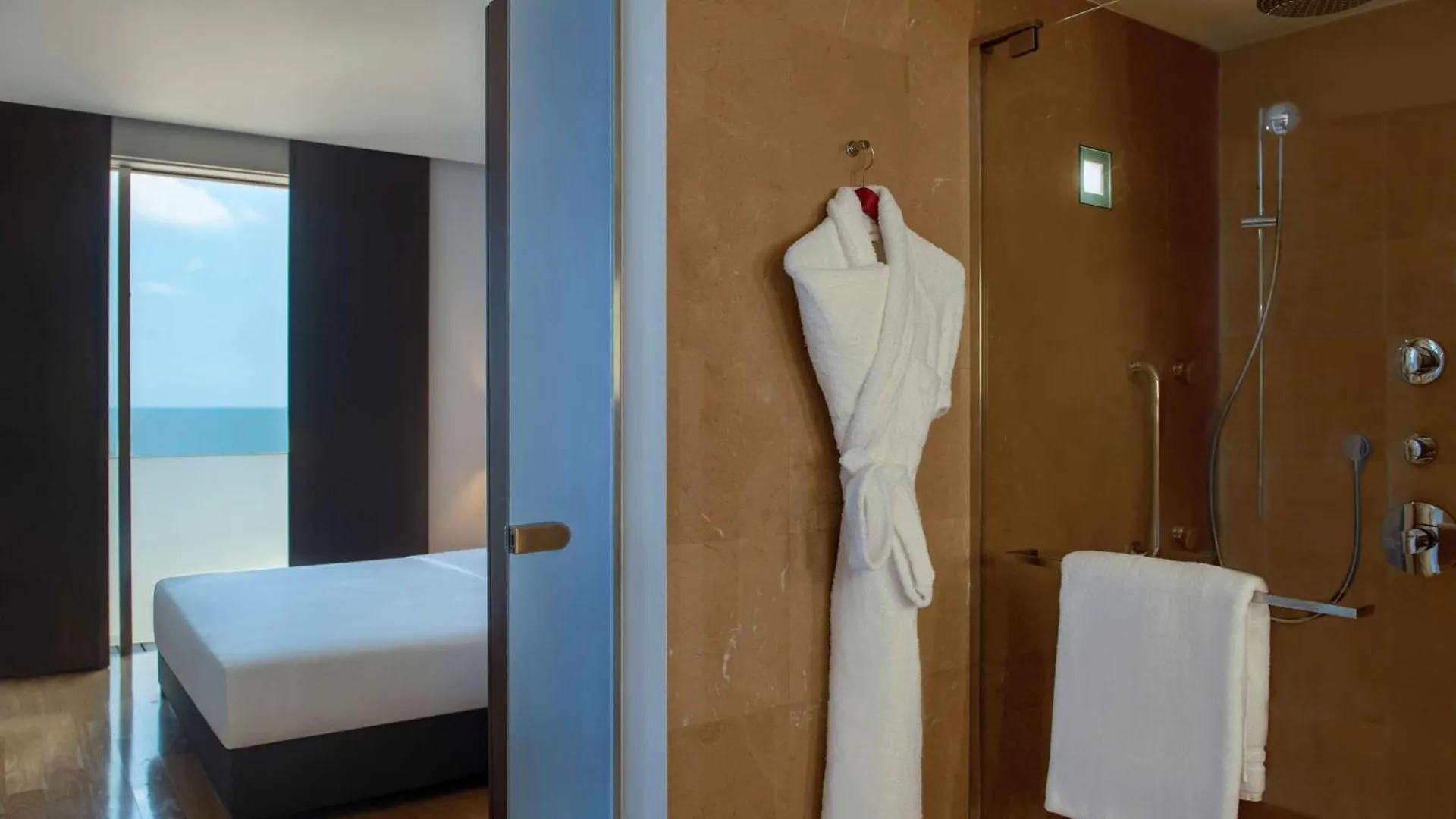 ****  Hilton Beirut Downtown Otel Lübnan