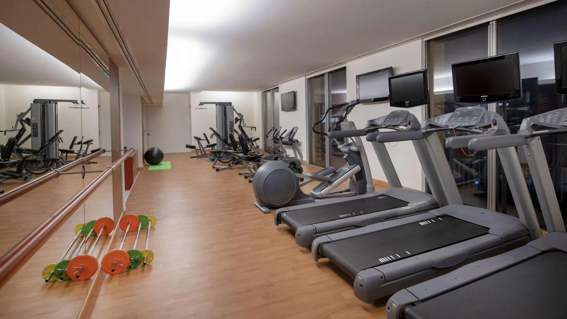 Hilton Beirut Downtown Otel